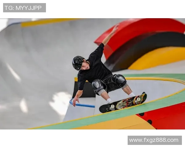 成都滑板队在攀岩联赛中以96分稳居积分榜首位 成都滑板队在攀岩联赛中以96分稳居积分榜首位